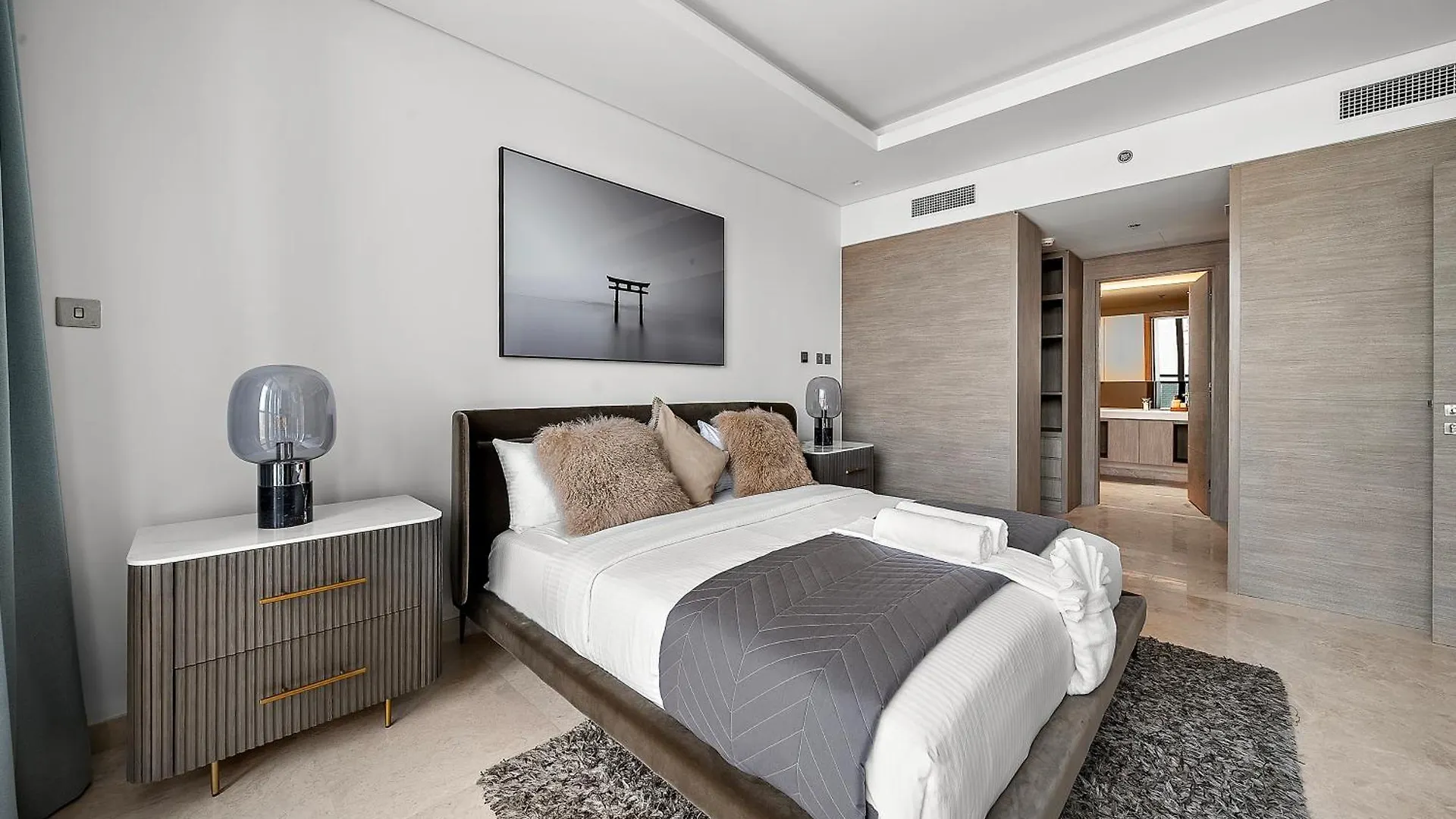 Luxury Living In Sterling West Apartment Dubai