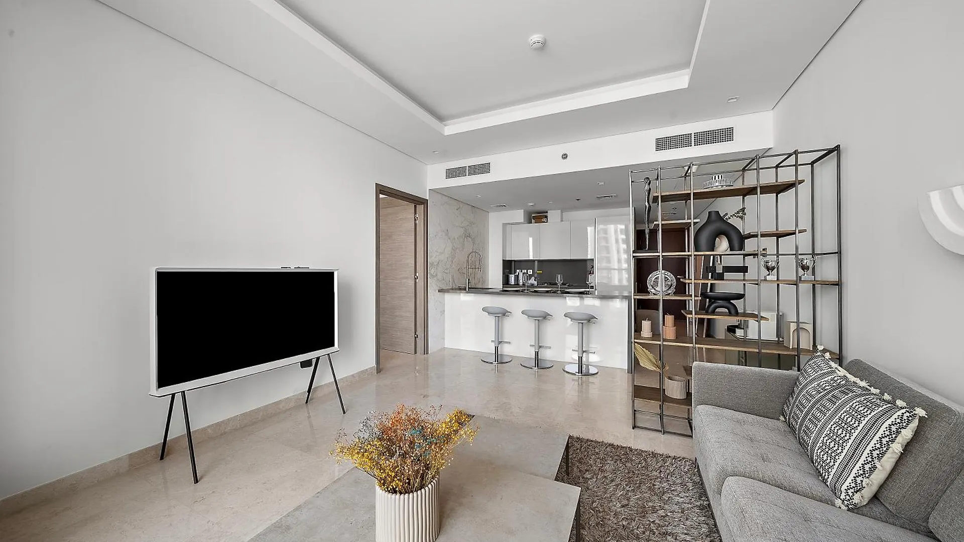 Luxury Living In Sterling West Daire Dubai
